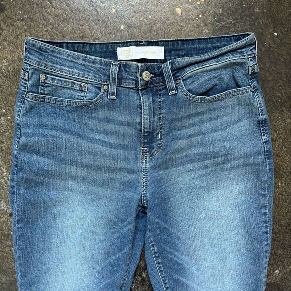 Signature Levi Strauss Mid Rise Skinny Jeans Women’s Size 10M Cotton Blend - Picture 6 of 15